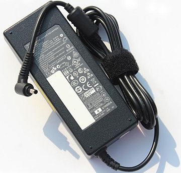 Laptop Power Adapter DELL 90W: 19.5V