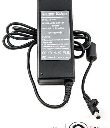 Laptop Power Adapter SAMSUNG 90W: 19V